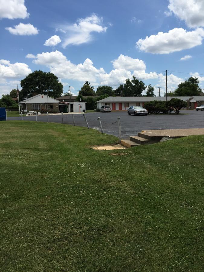 Bel Air Motel Clarksville Exterior photo